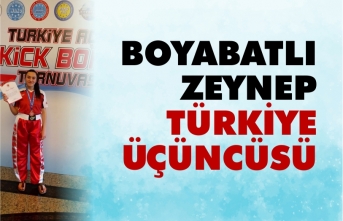 Boyabatlı Zeynep Türkiye Üçüncüsü Oldu