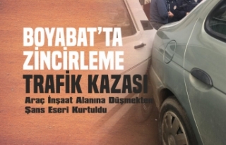 Boyabat'ta Zincirleme Trafik Kazası