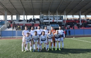 Boyabatspor, sahasında Ladikspora 2-1 yenildi