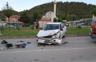 Sanayi Kavşağında Trafik kazası: 1 Yaralı