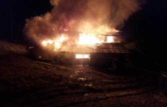 Boyabat'ta yangın 1 ev kül oldu