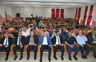 Şehit Turan Meşe İlkokulu'nda "Köydeki Yıldızlar" etkinliği