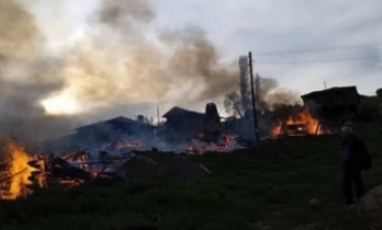 Boyabat'ta gece saatlerinde çıkan yangında 2 kişi hayatını kaybetti