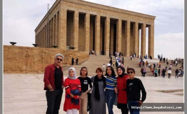 Boyabatlı Gençlerden Ankara'da Sergi