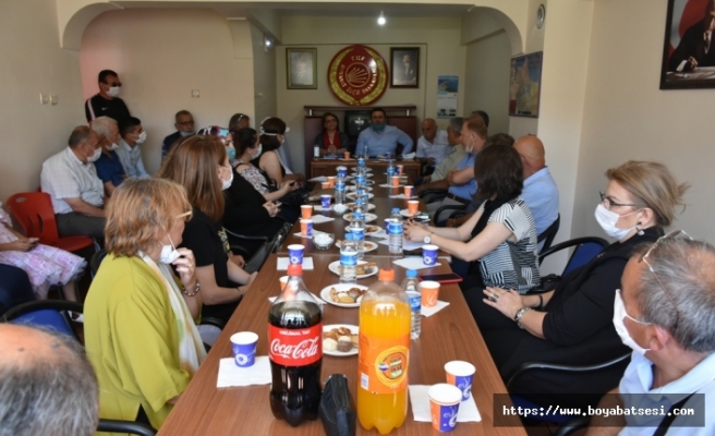 CHP Sinop il yönetiminden yeni ilçe başkanı Hasan Sıtkı Mor'a hayırlı olsun ziyareti