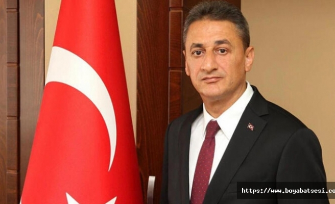 Vali Karaömeroğlu Boyabat'ta hayatını kaybeden polisimiz için başsağlığı diledi