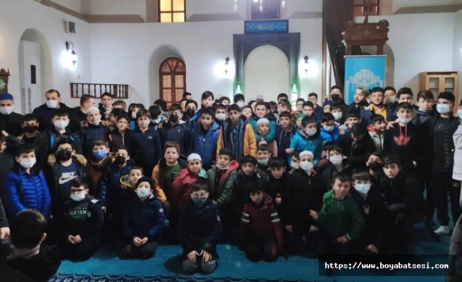 Boyabat'ta İmam Hatip Okullarından "Baba beni camiye götür" etkinliği